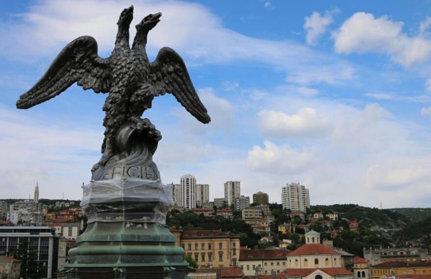 Seafront Artist Studios Rijeka Luaran gambar
